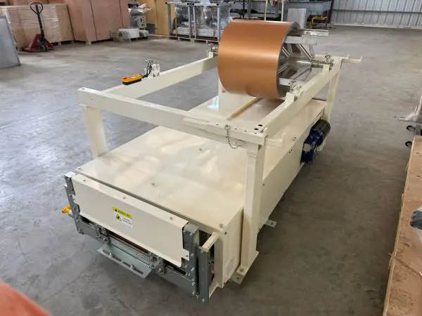 sheet metal roofing machine guide, metal roof panel machine supplier, standing seam production equipment, roofing machinery selection Canada, cold weather roll forming machine, standing seam panel profile machine