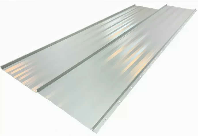 Roofing rollformer producing metal roofing panels automatically